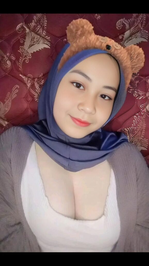 Viral Indo Hijab S4nge Minta di Wiwik Capek Hisap2an Terus